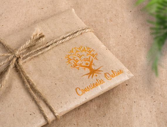 graphiste logo enveloppe simple et design